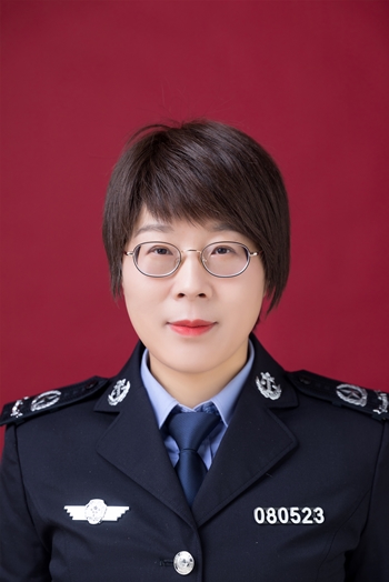 赵昉.jpg